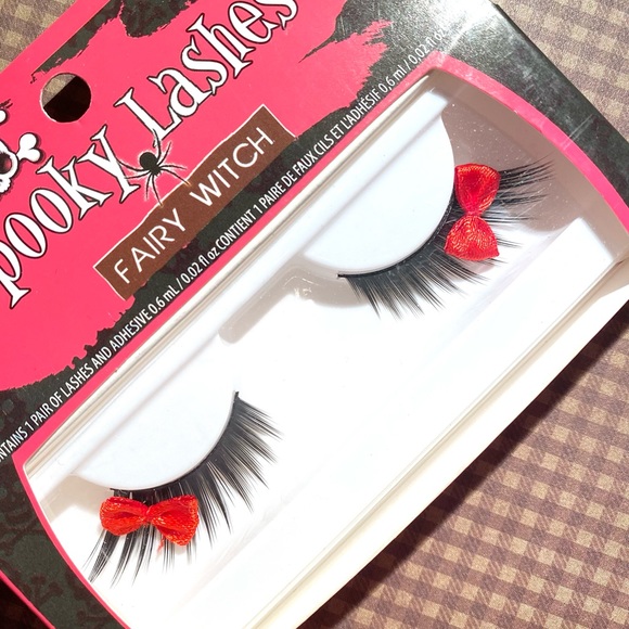 LIMITED EDITION Fright Night Spooky Lashes - 4 Pairs - Picture 4 of 5